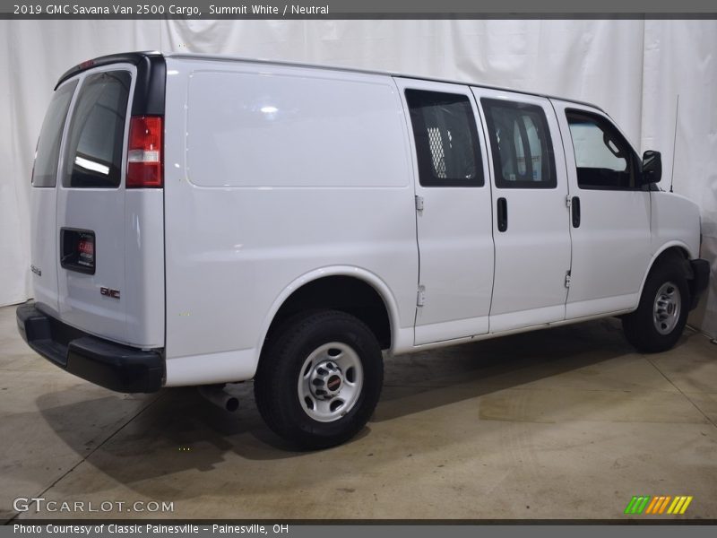 Summit White / Neutral 2019 GMC Savana Van 2500 Cargo