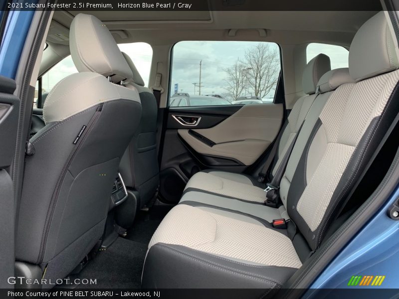 Horizon Blue Pearl / Gray 2021 Subaru Forester 2.5i Premium