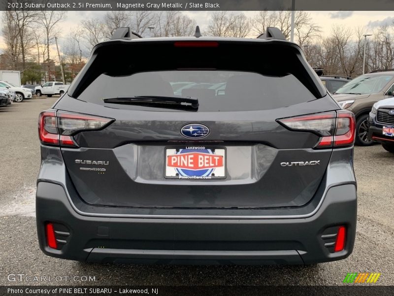 Magnetite Gray Metallic / Slate Black 2021 Subaru Outback 2.5i Premium