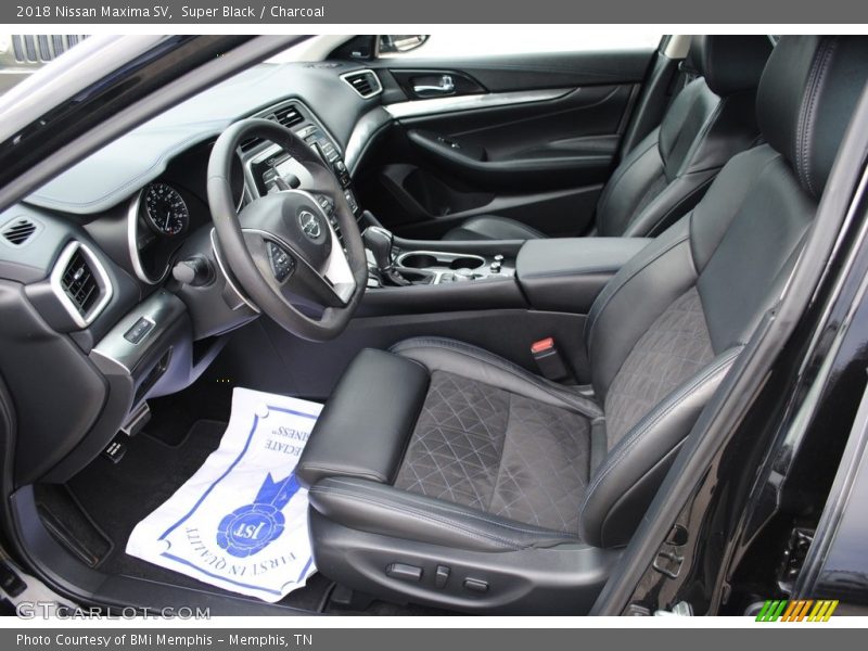 Super Black / Charcoal 2018 Nissan Maxima SV