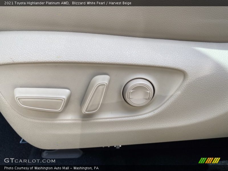 Blizzard White Pearl / Harvest Beige 2021 Toyota Highlander Platinum AWD