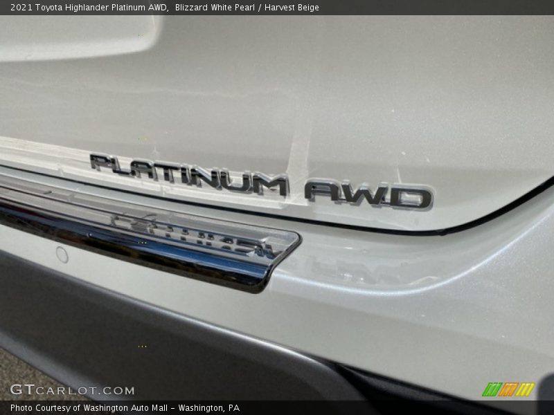 Blizzard White Pearl / Harvest Beige 2021 Toyota Highlander Platinum AWD