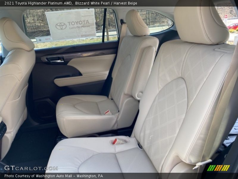 Blizzard White Pearl / Harvest Beige 2021 Toyota Highlander Platinum AWD