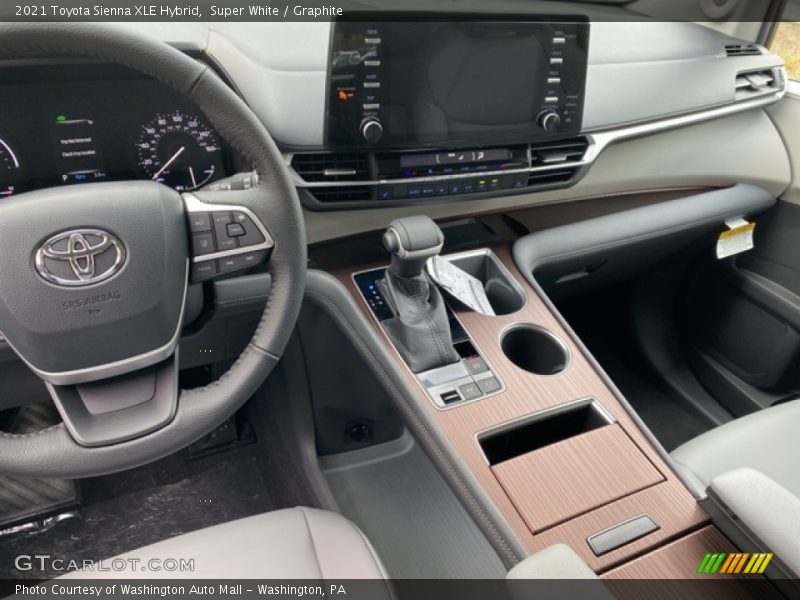Super White / Graphite 2021 Toyota Sienna XLE Hybrid