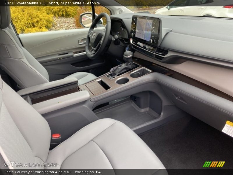 Super White / Graphite 2021 Toyota Sienna XLE Hybrid