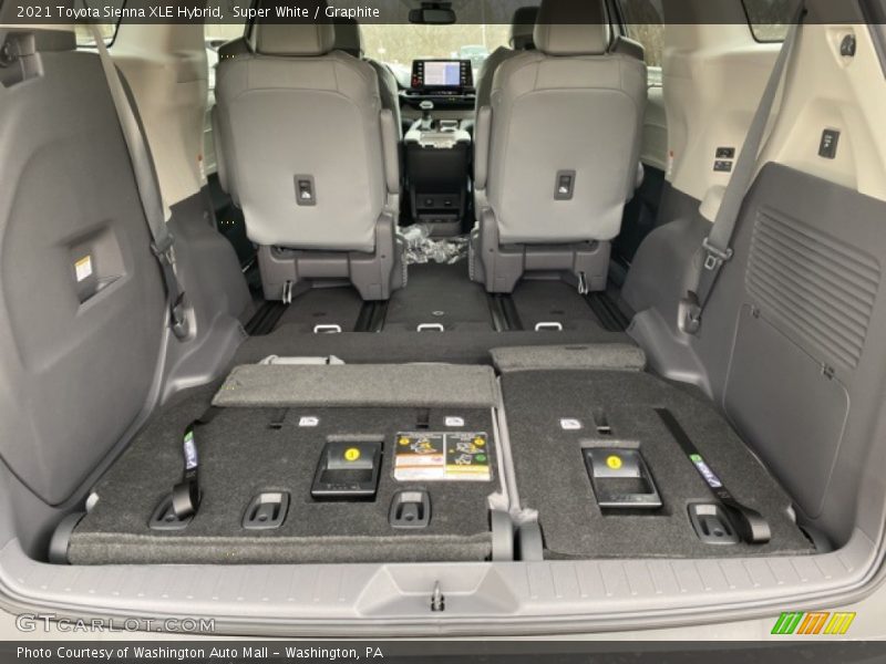 Super White / Graphite 2021 Toyota Sienna XLE Hybrid