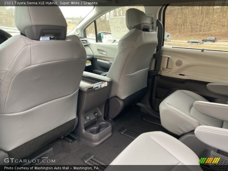 Super White / Graphite 2021 Toyota Sienna XLE Hybrid