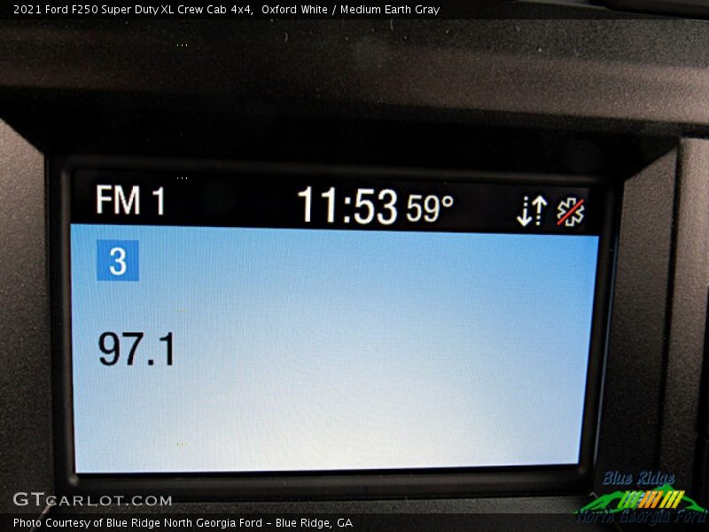 Oxford White / Medium Earth Gray 2021 Ford F250 Super Duty XL Crew Cab 4x4