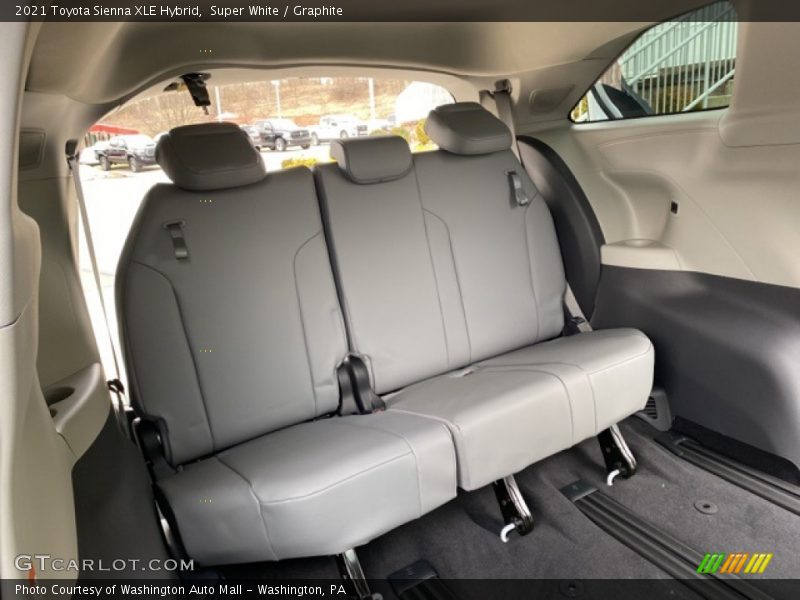 Super White / Graphite 2021 Toyota Sienna XLE Hybrid
