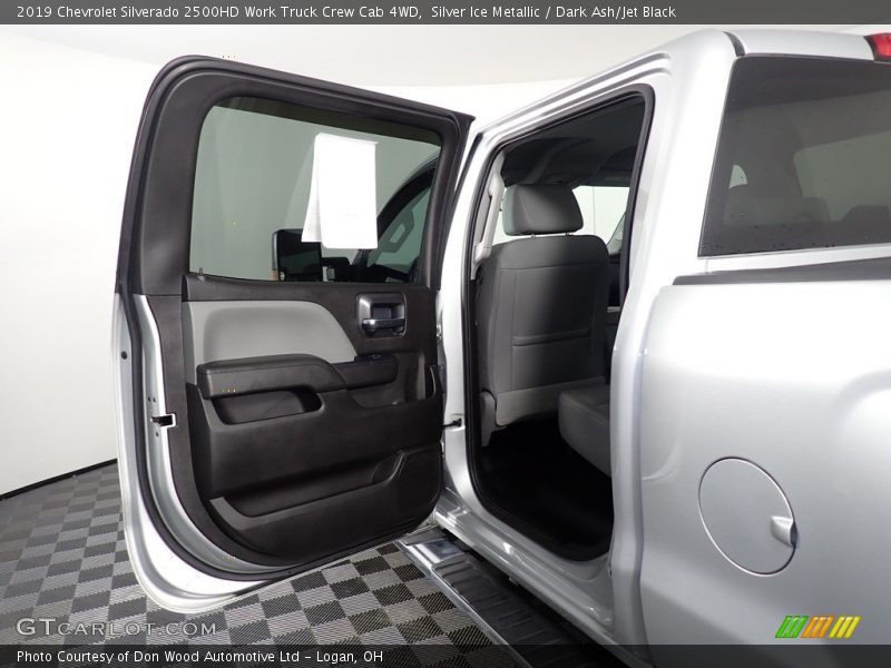 Silver Ice Metallic / Dark Ash/Jet Black 2019 Chevrolet Silverado 2500HD Work Truck Crew Cab 4WD