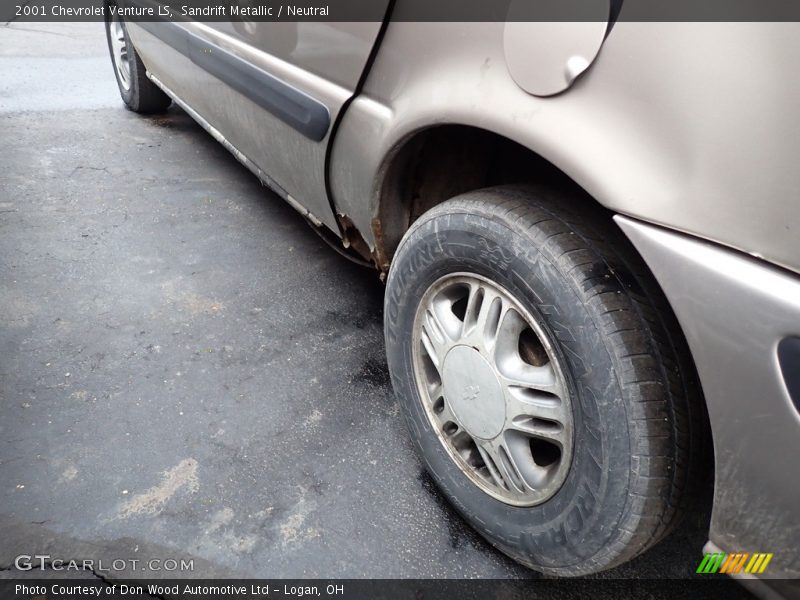 Sandrift Metallic / Neutral 2001 Chevrolet Venture LS