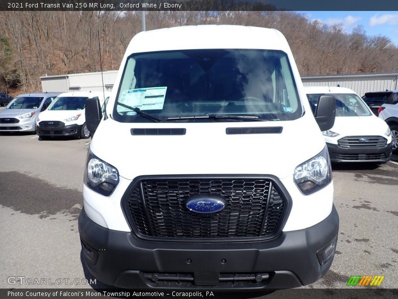 Oxford White / Ebony 2021 Ford Transit Van 250 MR Long