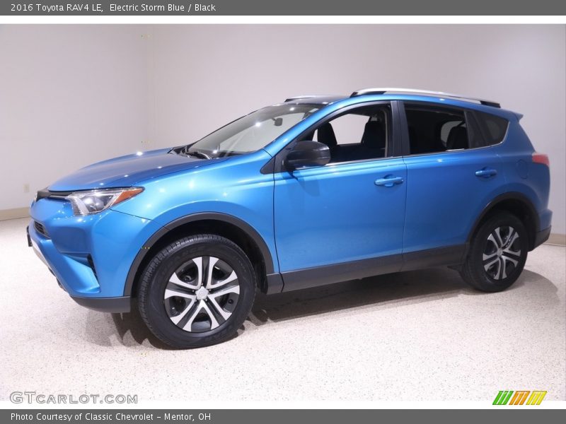 Electric Storm Blue / Black 2016 Toyota RAV4 LE