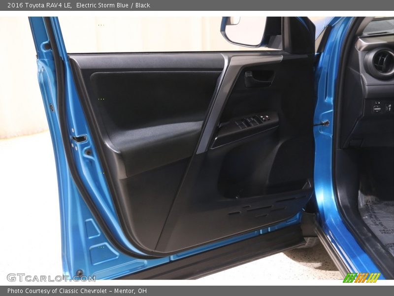 Electric Storm Blue / Black 2016 Toyota RAV4 LE