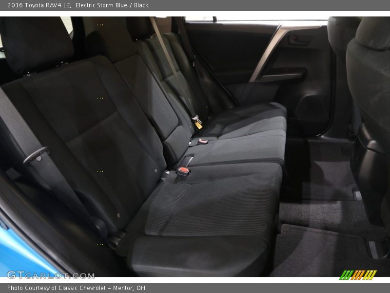 Electric Storm Blue / Black 2016 Toyota RAV4 LE