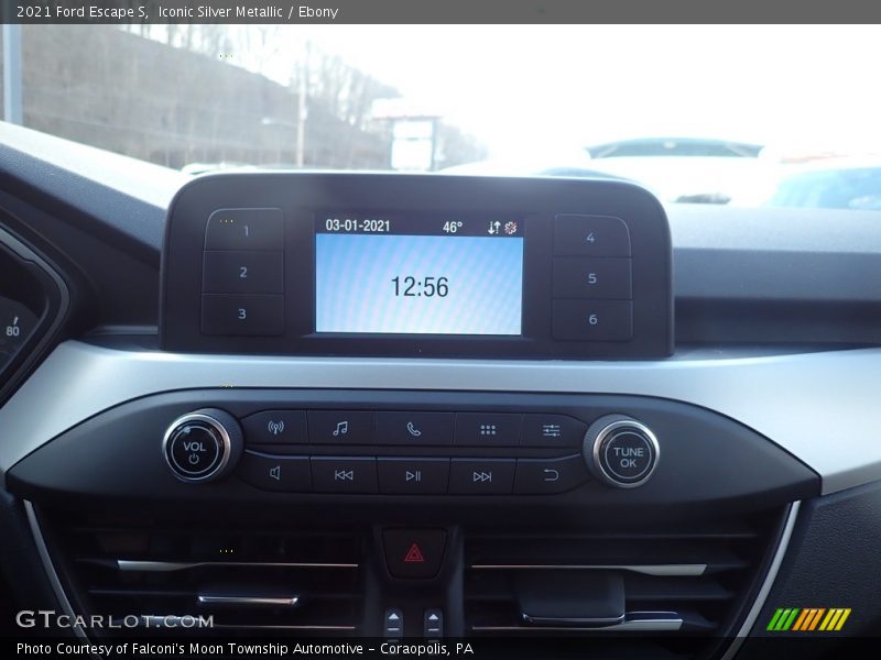 Iconic Silver Metallic / Ebony 2021 Ford Escape S
