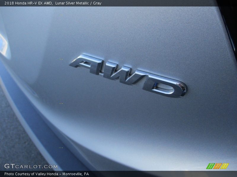 Lunar Silver Metallic / Gray 2018 Honda HR-V EX AWD
