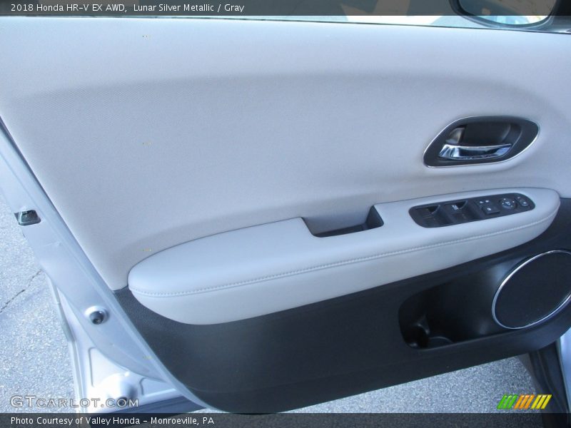 Lunar Silver Metallic / Gray 2018 Honda HR-V EX AWD