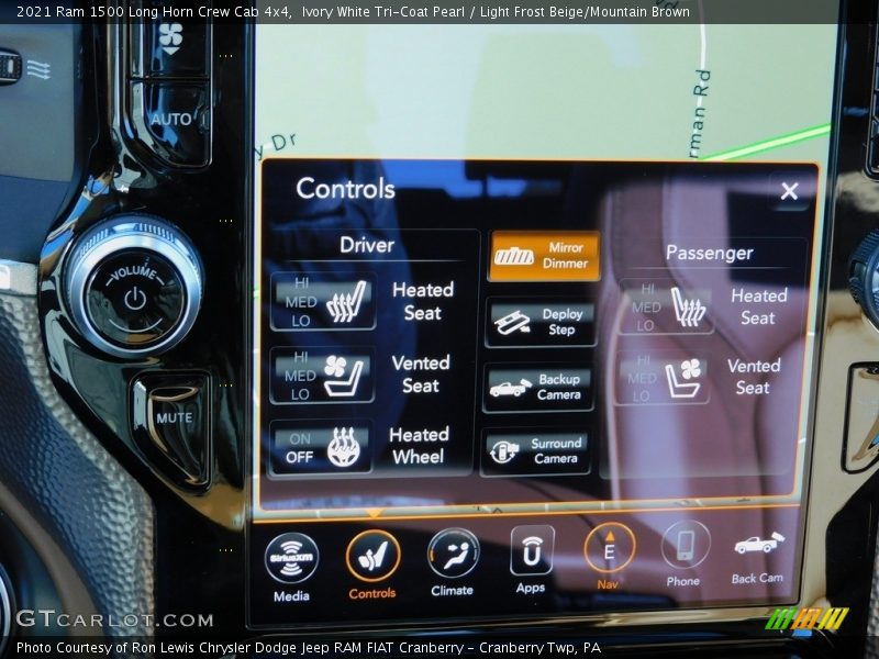 Ivory White Tri-Coat Pearl / Light Frost Beige/Mountain Brown 2021 Ram 1500 Long Horn Crew Cab 4x4