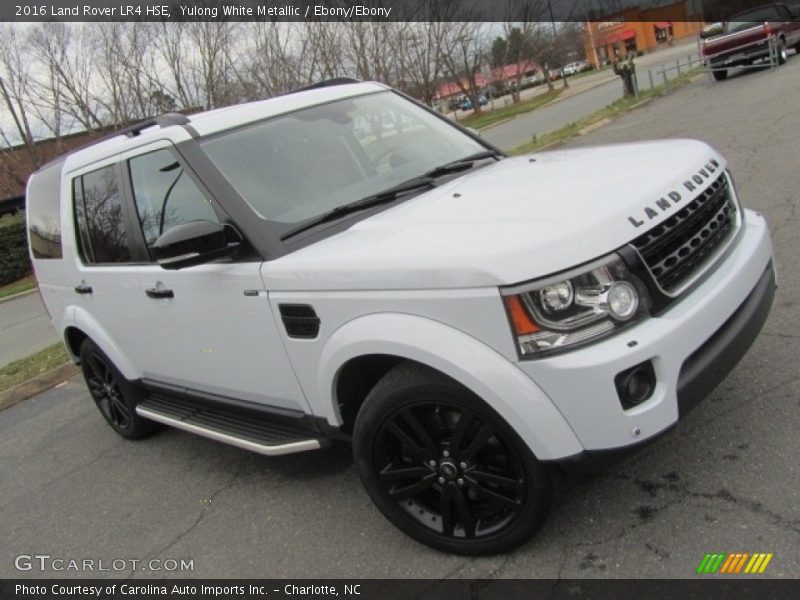 Yulong White Metallic / Ebony/Ebony 2016 Land Rover LR4 HSE