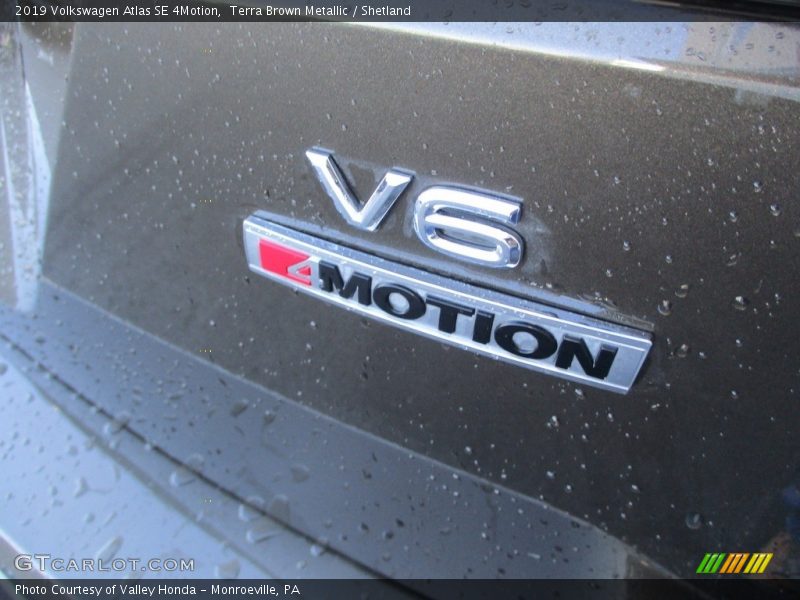 Terra Brown Metallic / Shetland 2019 Volkswagen Atlas SE 4Motion
