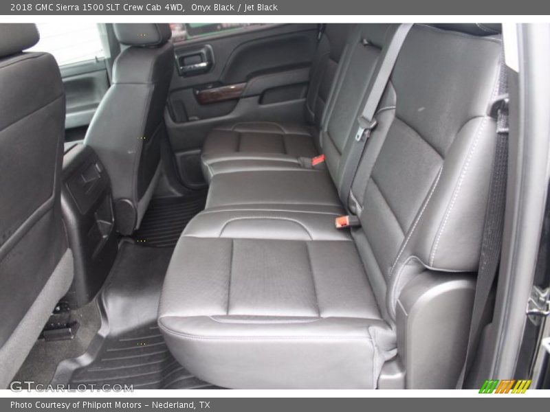 Onyx Black / Jet Black 2018 GMC Sierra 1500 SLT Crew Cab 4WD