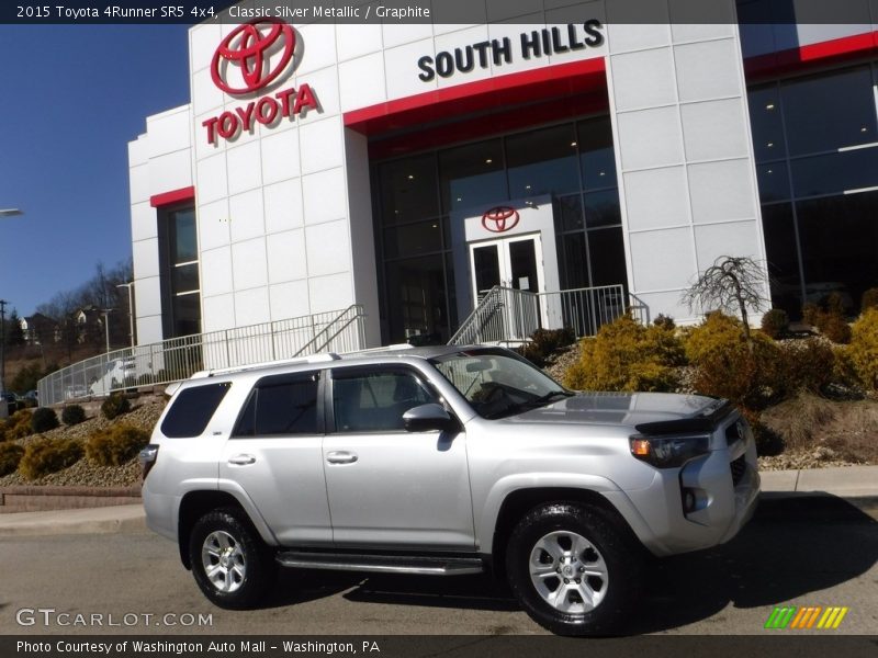 Classic Silver Metallic / Graphite 2015 Toyota 4Runner SR5 4x4