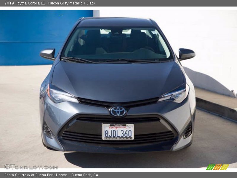 Falcon Gray metallic / Black 2019 Toyota Corolla LE