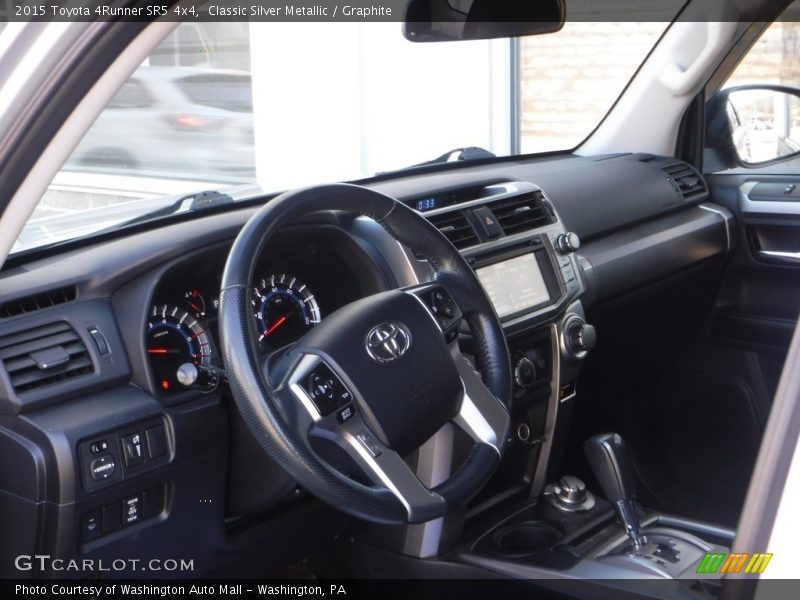 Classic Silver Metallic / Graphite 2015 Toyota 4Runner SR5 4x4