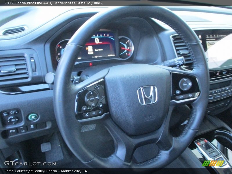 Modern Steel Metallic / Black 2019 Honda Pilot Elite AWD