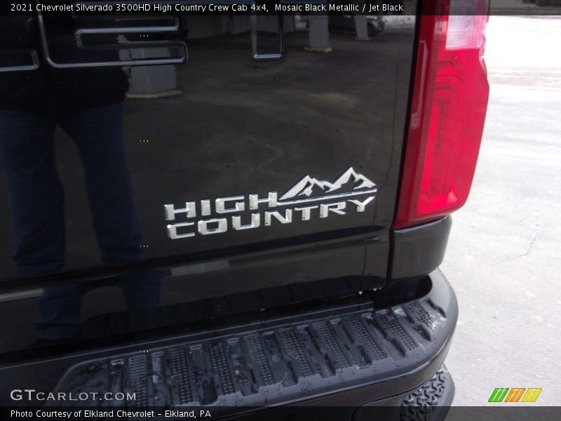Mosaic Black Metallic / Jet Black 2021 Chevrolet Silverado 3500HD High Country Crew Cab 4x4