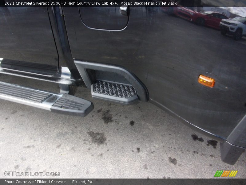Mosaic Black Metallic / Jet Black 2021 Chevrolet Silverado 3500HD High Country Crew Cab 4x4