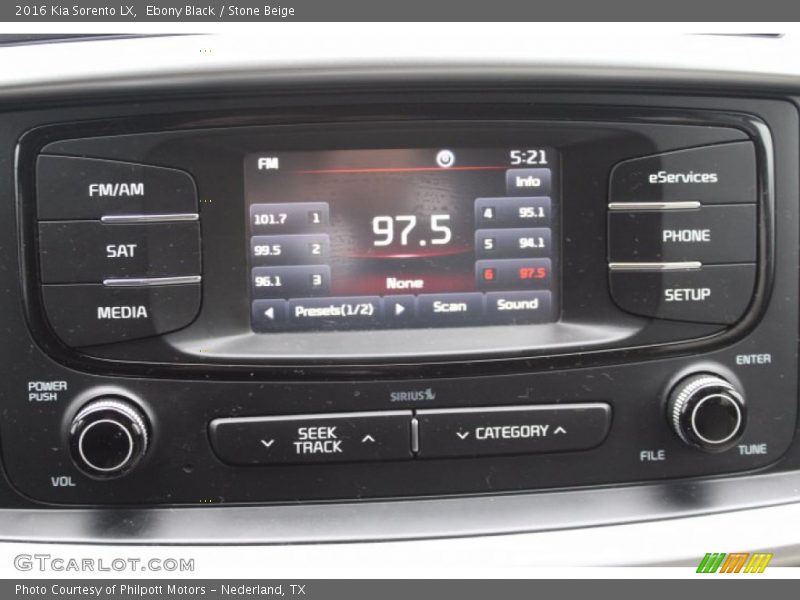 Ebony Black / Stone Beige 2016 Kia Sorento LX