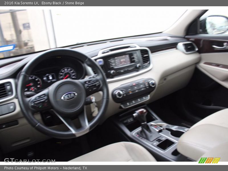 Ebony Black / Stone Beige 2016 Kia Sorento LX