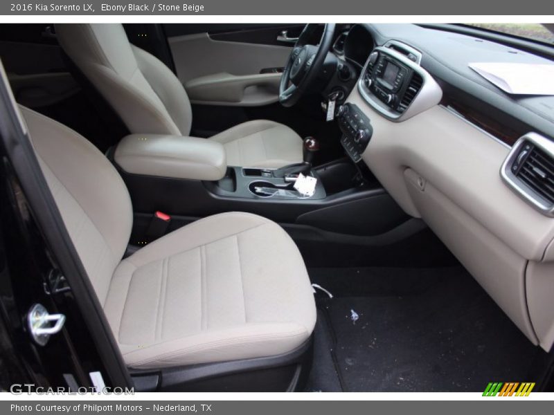 Ebony Black / Stone Beige 2016 Kia Sorento LX