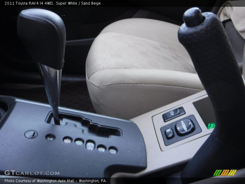 Super White / Sand Beige 2011 Toyota RAV4 I4 4WD