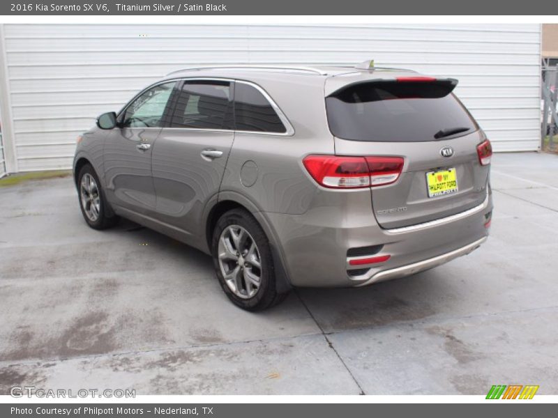 Titanium Silver / Satin Black 2016 Kia Sorento SX V6