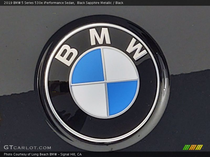  2019 5 Series 530e iPerformance Sedan Logo