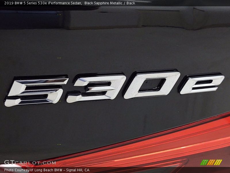  2019 5 Series 530e iPerformance Sedan Logo