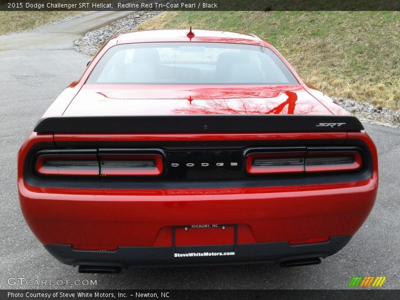 Redline Red Tri-Coat Pearl / Black 2015 Dodge Challenger SRT Hellcat
