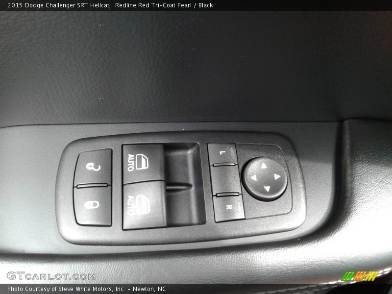 Redline Red Tri-Coat Pearl / Black 2015 Dodge Challenger SRT Hellcat