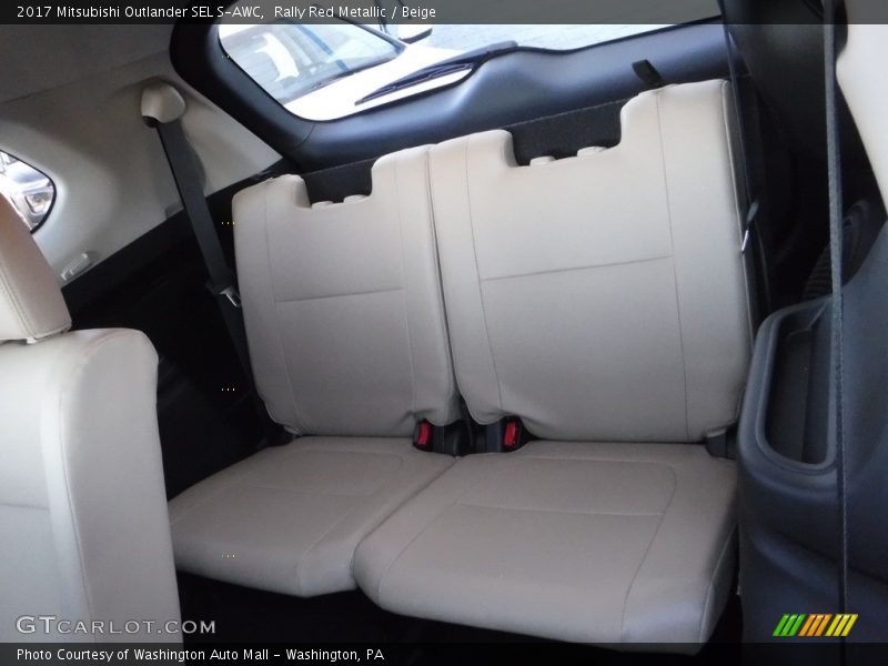 Rear Seat of 2017 Outlander SEL S-AWC