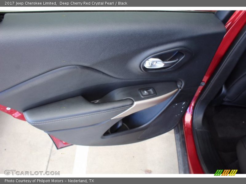 Door Panel of 2017 Cherokee Limited