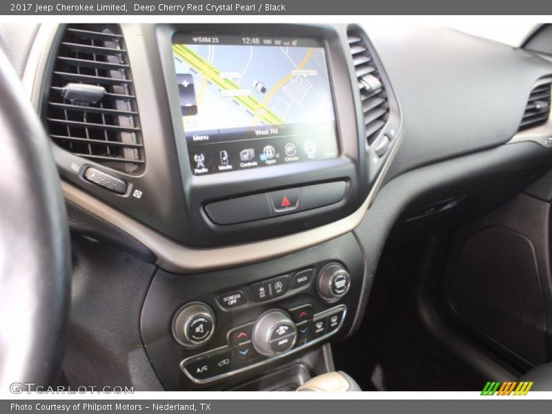 Controls of 2017 Cherokee Limited