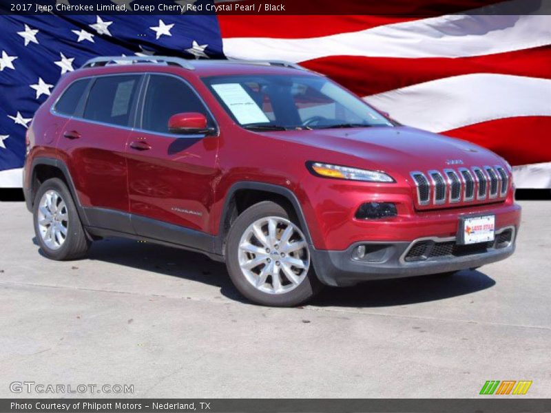 Front 3/4 View of 2017 Cherokee Limited