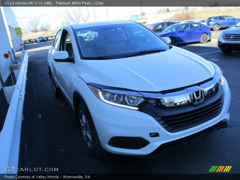 Platinum White Pearl / Gray 2019 Honda HR-V LX AWD