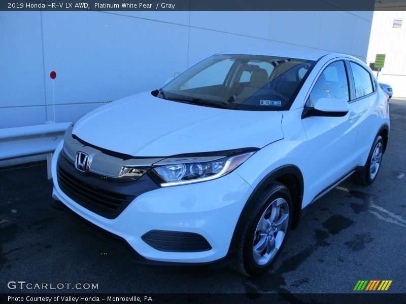 Platinum White Pearl / Gray 2019 Honda HR-V LX AWD