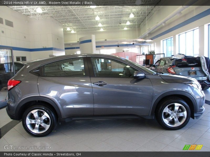 Modern Steel Metallic / Black 2018 Honda HR-V LX AWD