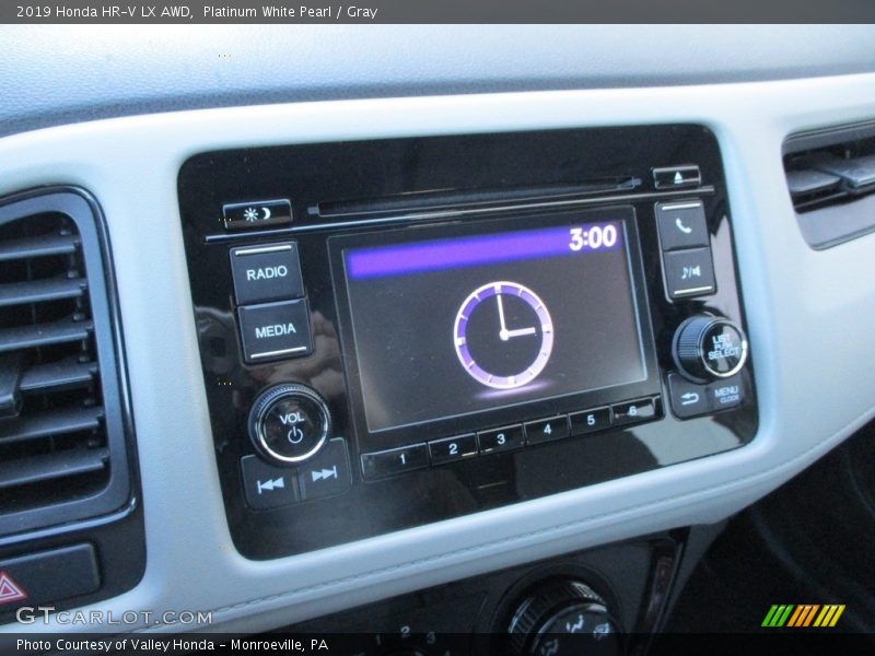 Platinum White Pearl / Gray 2019 Honda HR-V LX AWD