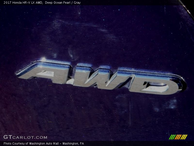 Deep Ocean Pearl / Gray 2017 Honda HR-V LX AWD